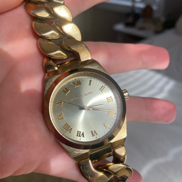 Michael Kors Watch - Picture 5 of 5